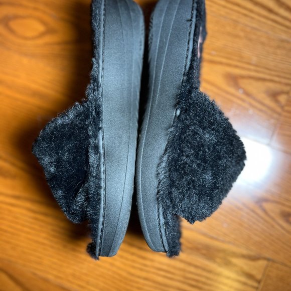 NWOT Easy Spirit black faux fur slides size 8-9 - Picture 5 of 10